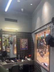-Devilhands Barbershop男士理容店
