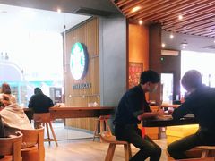 大堂-星巴克臻选(周浦万达店)