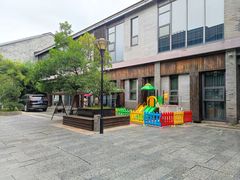 -扬州东关街文昌阁桔子水晶酒店