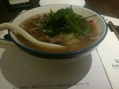 -美奈小馆·越南料理(中航城君尚购物中心店)