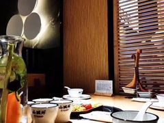 -山城外·非遗酸菜鱼(财富中心店)