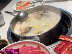 -三人行骨头王火锅(长寿店)