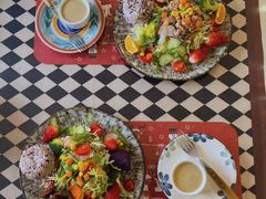 -Rabbit Cafe私房西餐甜点咖啡(栖霞路店)