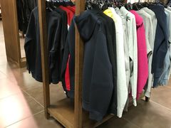 -巴宝莉工厂店/折扣店(工厂店)