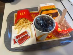 -麦当劳(丽江玉河广场店)