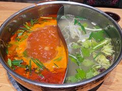 -黔诚酸汤牛肉(甲秀楼店)