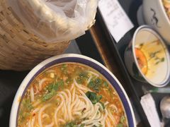 -云阿蛮云南生烫牛肉米线(奉贤路店)