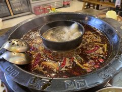-黄潇洒老火锅(九眼桥宏济巷店)