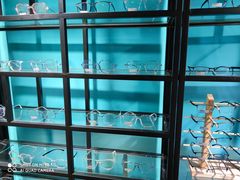 -Trend1881视光·蔡司视觉(领展广场店)