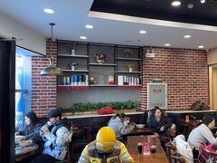 -李先生牛肉面大王(站北广场店)