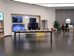 -华为授权体验店(龙湖礼嘉天街)