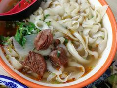 红烧牛肉刀削面-中国兰州名牛纯汤牛肉面(永安道店)