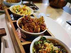 -船梆煮•蒸汽海鲜·炉火烤肉(五四广场店)