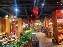 -老滇山寨•云南特色菜•地方菜•民族风情歌舞表演(金碧店)