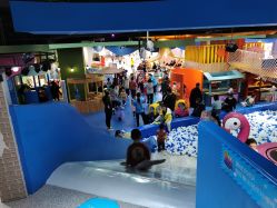 -星岛乐园(爱琴海购物公园店)