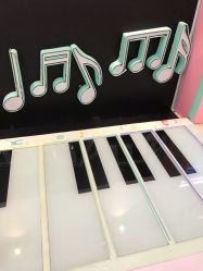 -多多淘儿童体验中心(重庆来福士店)