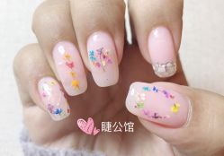 -睫乐园•睫公馆•美睫美甲沙龙