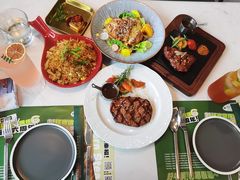 山茶花水蜜桃气泡水-西语炭烧牛排·西厨(滨湖万科里店)