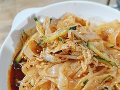 -王府井奥莱临潼小镇(临潼店)