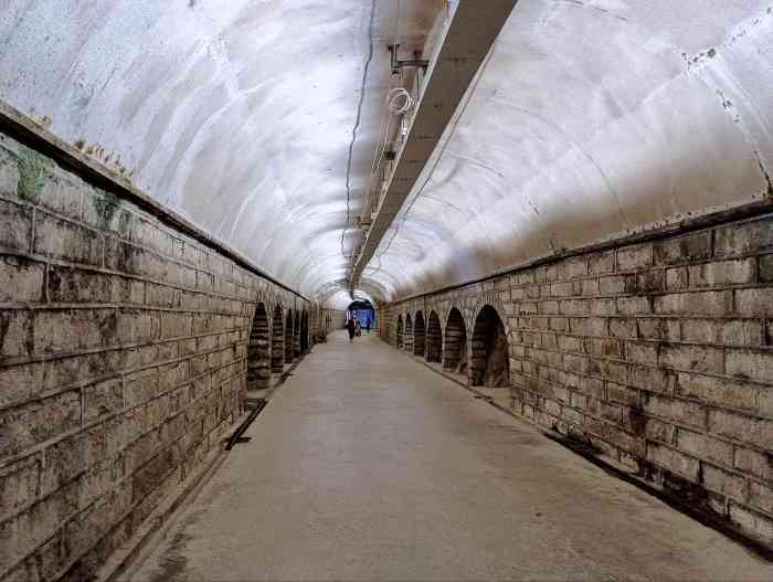 龙山洞-"来鼓浪屿风景区游玩,在不同的大街小巷之间."-大众点评移动版