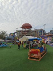 -哆哆咪娅星球乐园(东方国际商业广场店)