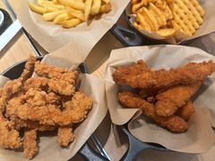 -必胜客(大宁路店)