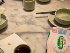 -蝴蝶里·粤菜·点心(龙湖天街&滨江店)
