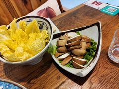 -毛辣果·贵州红酸汤牛肉火锅(西单店)
