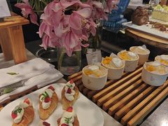 -圣丰索菲特·2 On 988 Café 自助餐厅