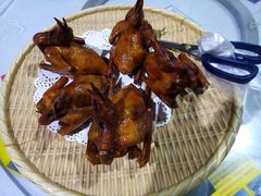 红烧乳鸽-石岐乳鸽村(南海第三分店)
