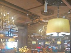 -领鲜活海鲜榴莲自助火锅(东门店)