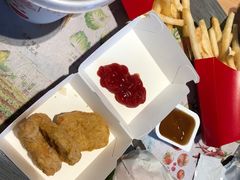 -麦当劳(燕顺路店)