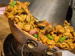 -沪小二铜炉蛙锅(苏州中心星悦汇店)