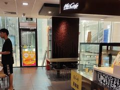 -麦当劳(假日广场店)