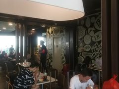 -麦当劳(深圳北站高铁店)