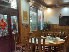 -芦茨金富饭庄·25年老字号·专做稻草鸡