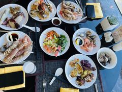 -怡豪大饭店·银顶旋转餐厅