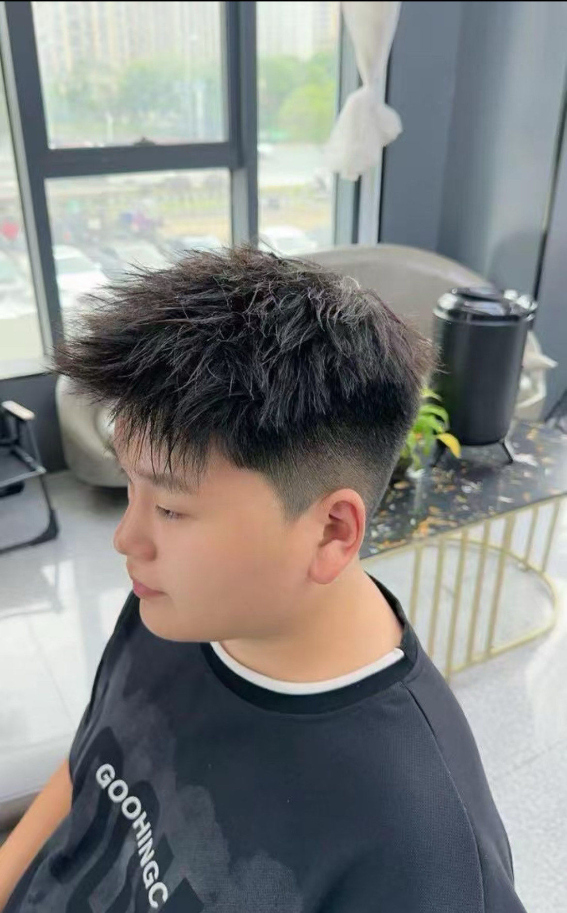 打造潮流男发型