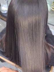 -藤野造型烫染·漂发