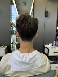 -藤野造型烫发染发