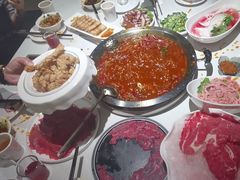 -茅草房·河畔园林火锅