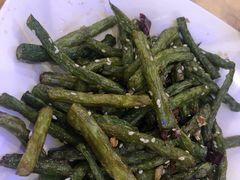 -维吾尔餐厅(宜山路店)