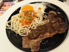 -豪客来牛排(中华城店)