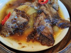 味菜肥肠-香江小厨 The Kitchen(香江俱乐部店)