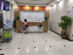 -痘博士广州·全国连锁祛痘机构