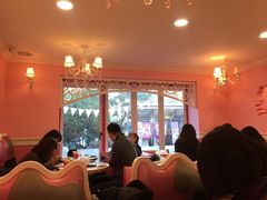 -Hello Kitty Cafe(弘大店)