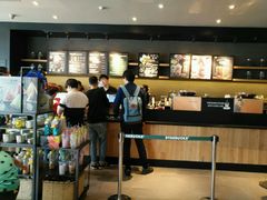 -星巴克臻选(莘庄仲盛店)