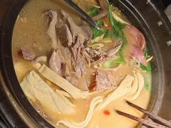 -穿越·外婆家(西溪天堂店)