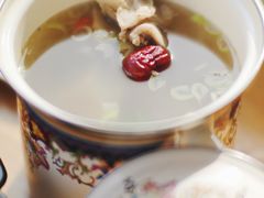 -百年吾吾子手抓肉羊羔肉(山西巷店)