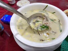 -雄仔农家菜馆·特色葱油鸡(六祖店)